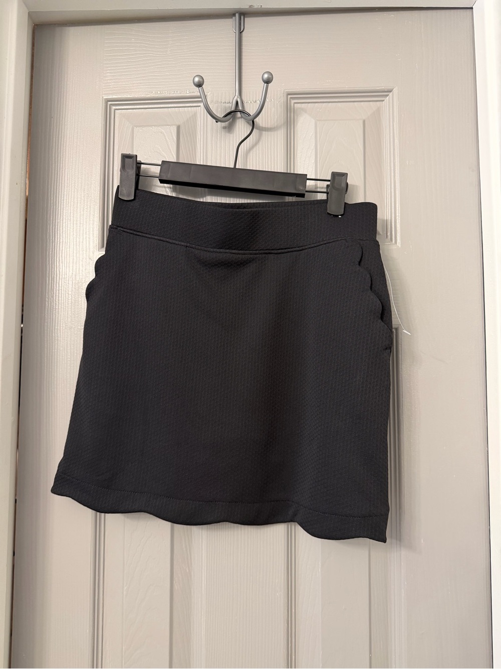 Pebble Beach Black Scalloped-Hem Mini Skirt